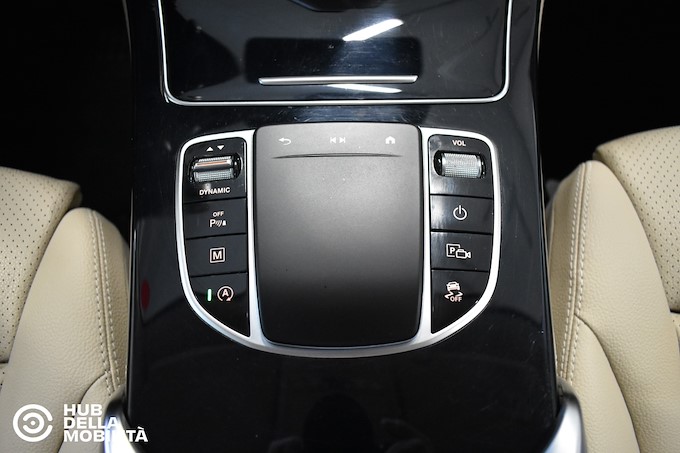 MERCEDES-BENZ GLC 200 d 4Matic Sport